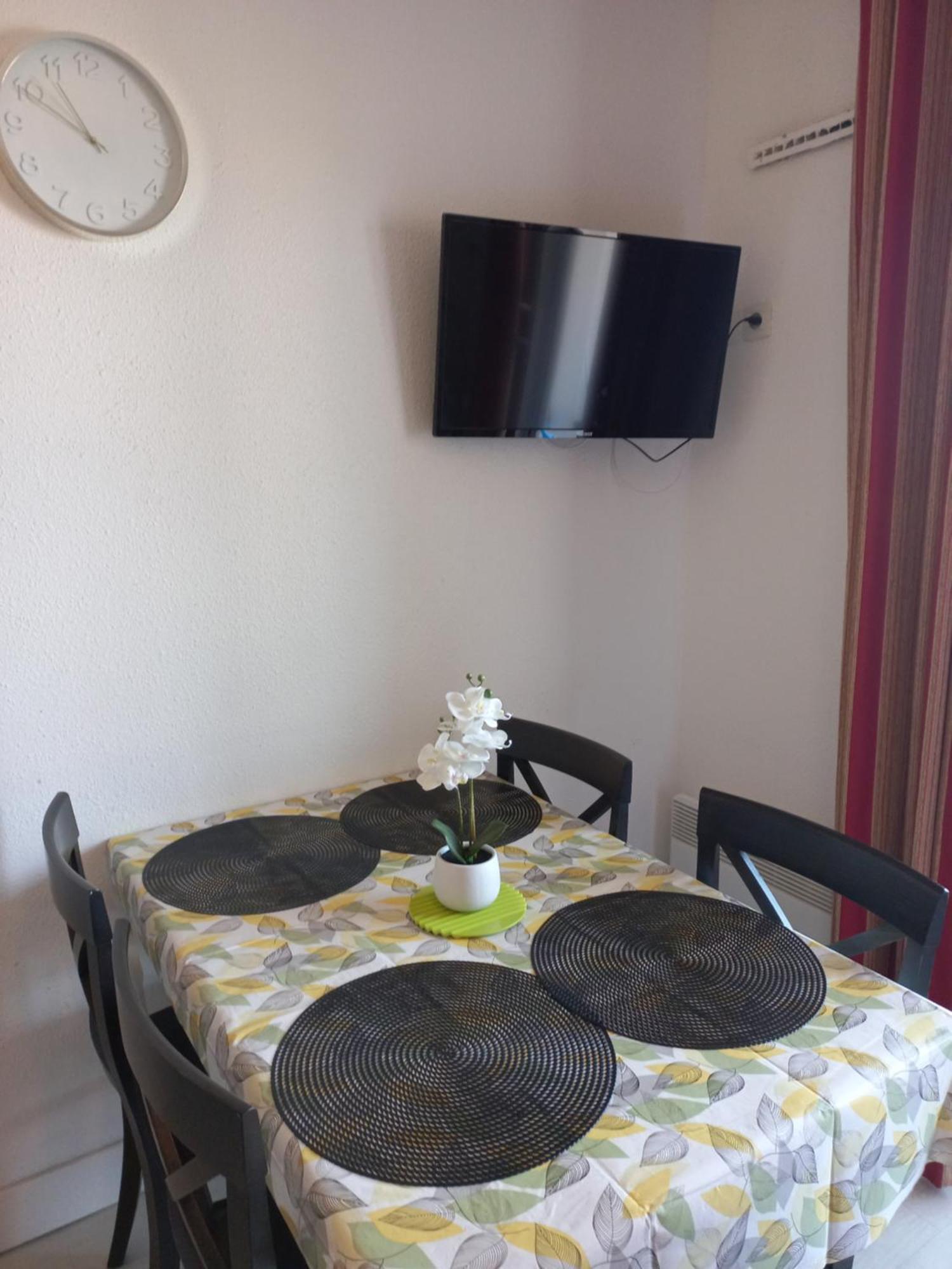 Coquet Studio 4 Pers, Piscine,Clim Mobile, Plage A 300 M,A 5Min A Pied Du Lydia 乐巴凯尔斯 外观 照片